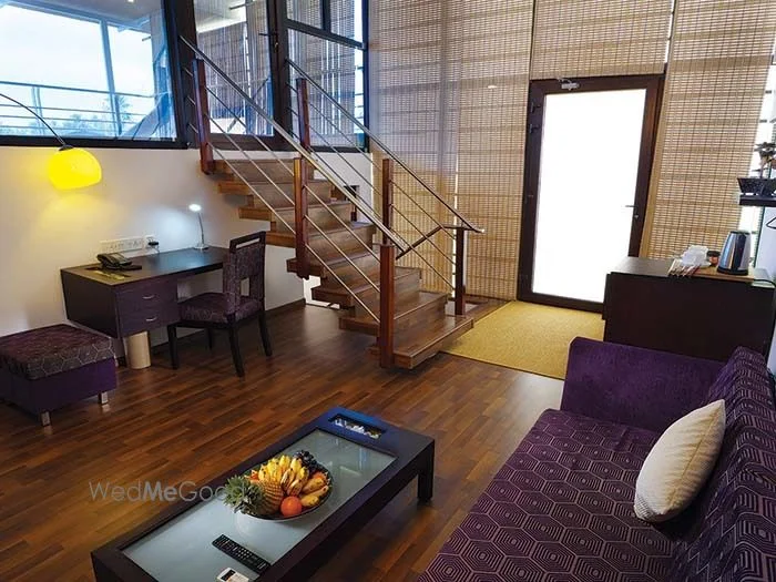 Aquatic Floating Resort — photograph from the property’s public venue listing