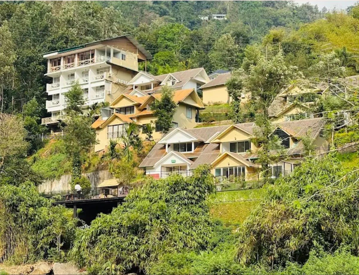 Blanket Riverside Resort & Spa — property listing photograph