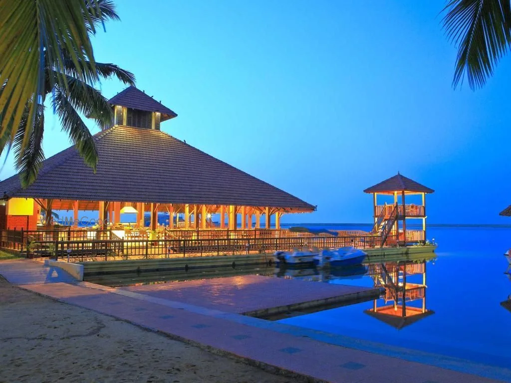 Estuary Sarovar Premiere Poovar Island — property listing photograph