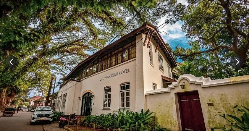 Old Harbour Hotel — property listing photograph