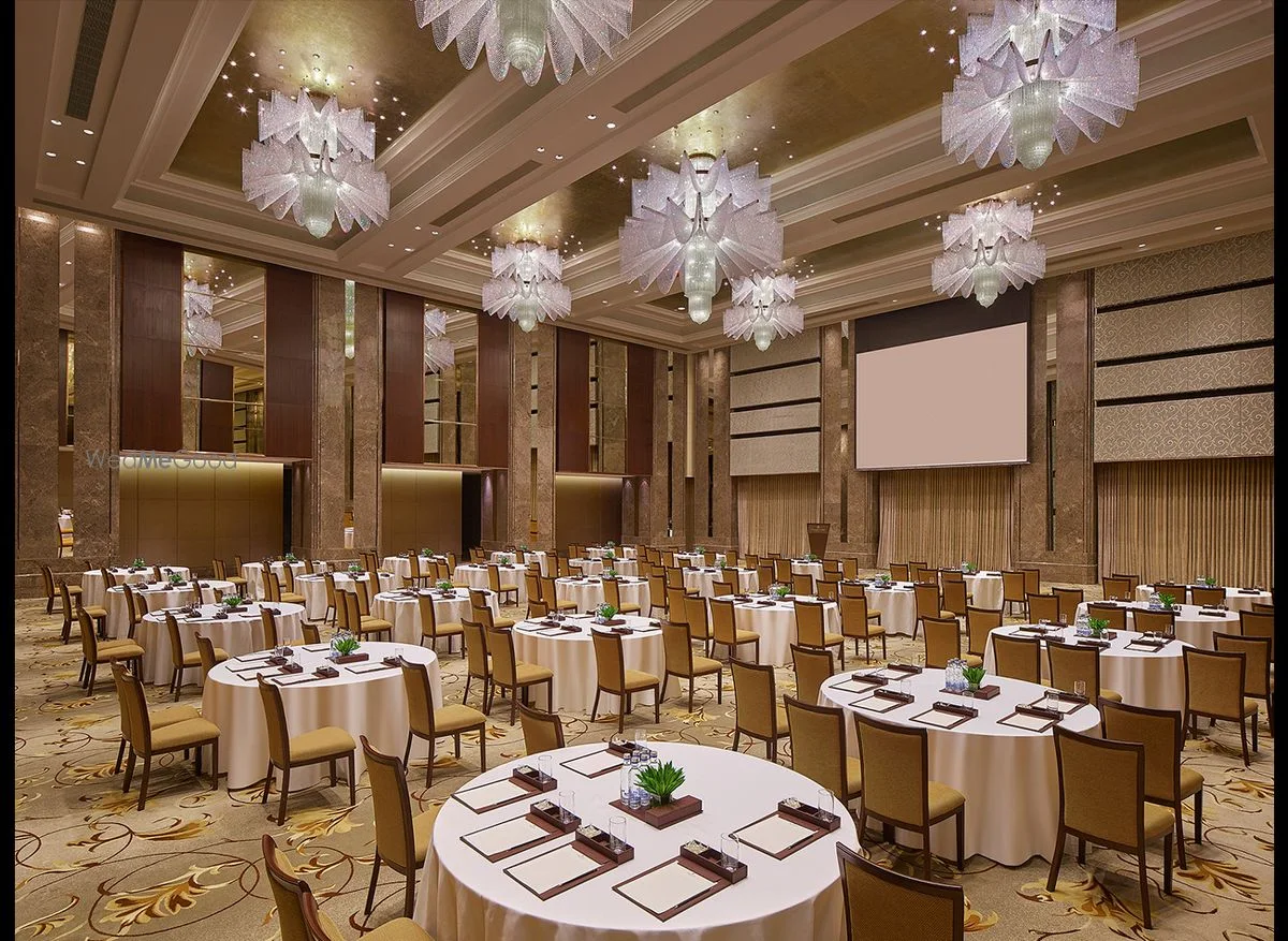 Shangri-La Hotel Bengaluru — property listing photograph