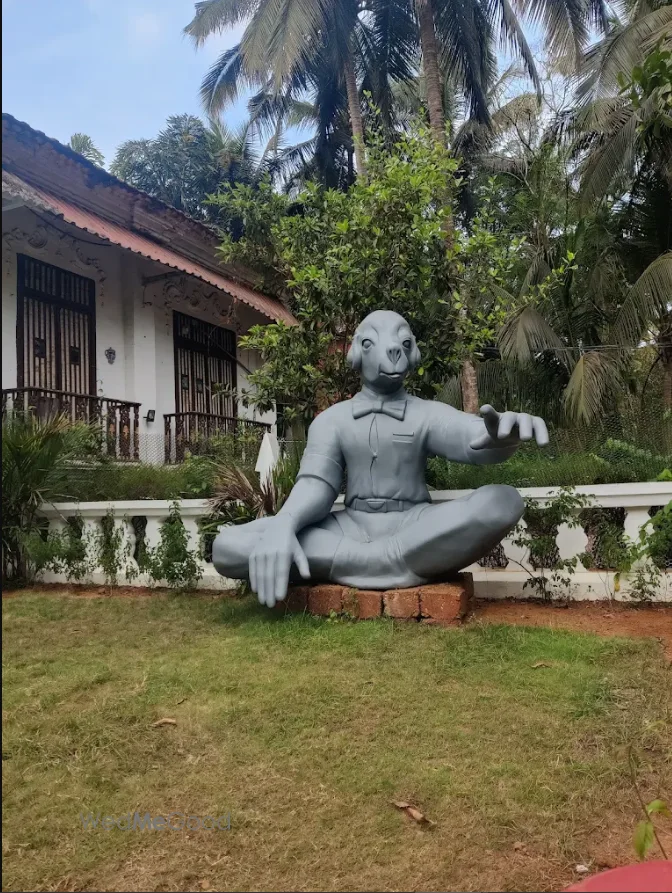 The Rainbow's End — photograph from the property’s public venue listing