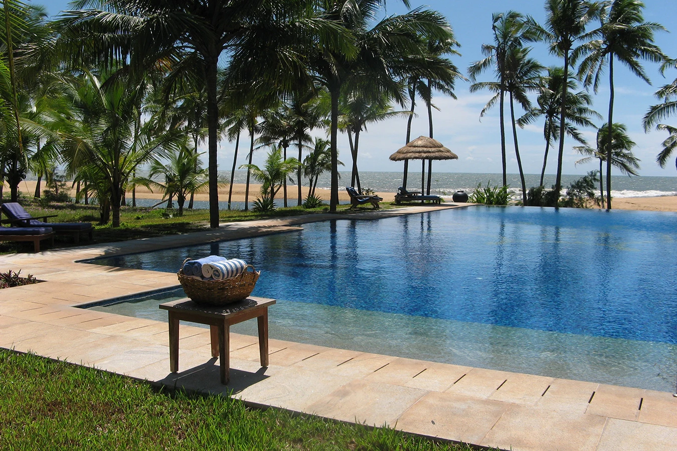 Seafront swimming pool at Neeleshwar Hermitage