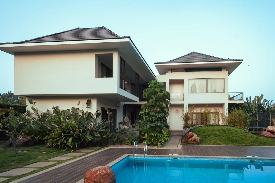 Five-bedroom Pool Villa and its private swimming pool at ORO The Estates