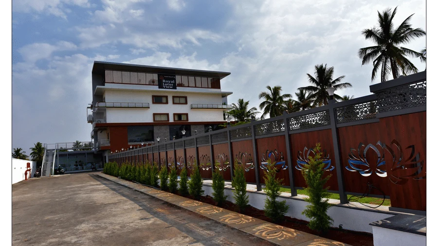 Royal Lotus View Resotel exterior, Bangalore